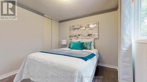 96 Copeman Crescent, Barrie, ON - Indoor Photo Showing Bedroom