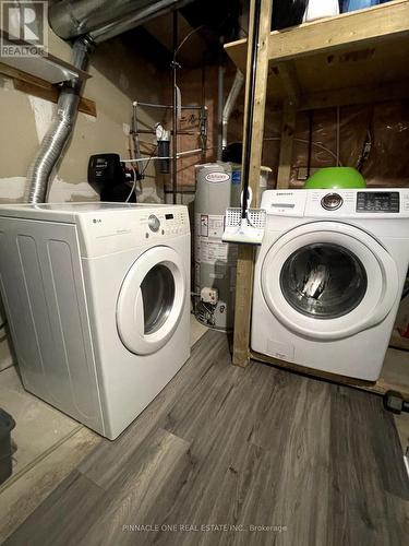 96 Copeman Crescent, Barrie, ON - Indoor Photo Showing Laundry Room