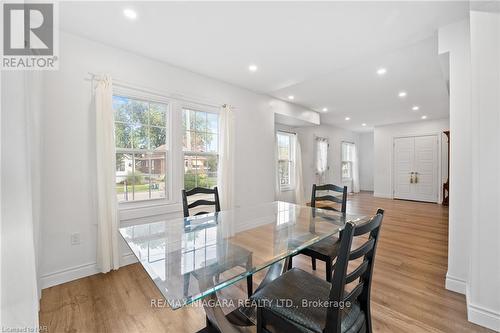 59 Permilla Street, St. Catharines, ON - Indoor Photo Showing Dining Room