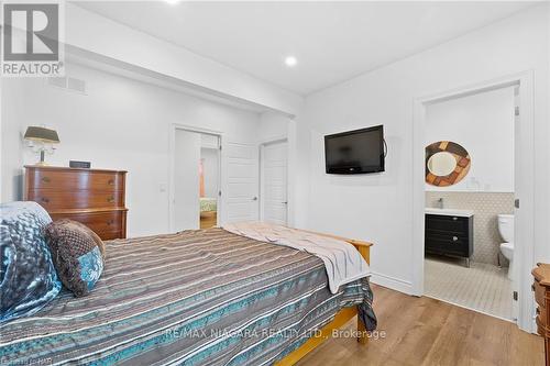 59 Permilla Street, St. Catharines, ON - Indoor Photo Showing Bedroom