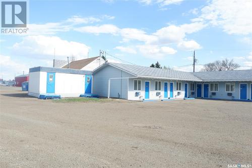 143 Railway Avenue, Coronach, SK 