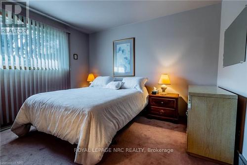 48 Prince Charles Drive, St. Catharines, ON - Indoor Photo Showing Bedroom