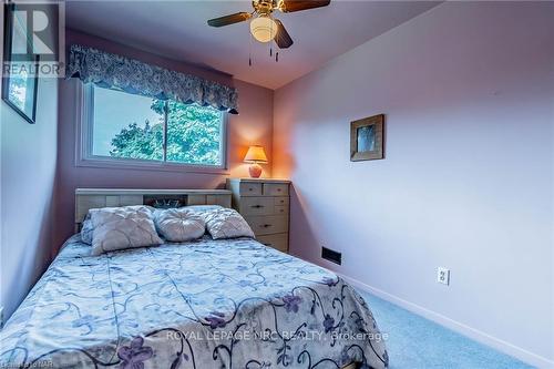 48 Prince Charles Drive, St. Catharines, ON - Indoor Photo Showing Bedroom