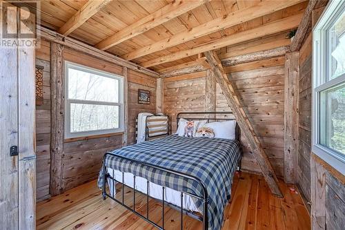 407 Northover Road, Perth, ON - Indoor Photo Showing Bedroom