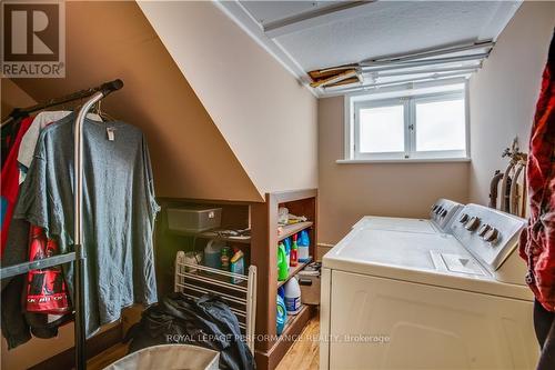 511 Main Street E, Prescott And Russell, ON - Indoor Photo Showing Laundry Room