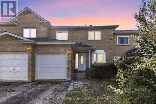 82 Lyfytt Crescent, Barrie, ON - Outdoor With Facade