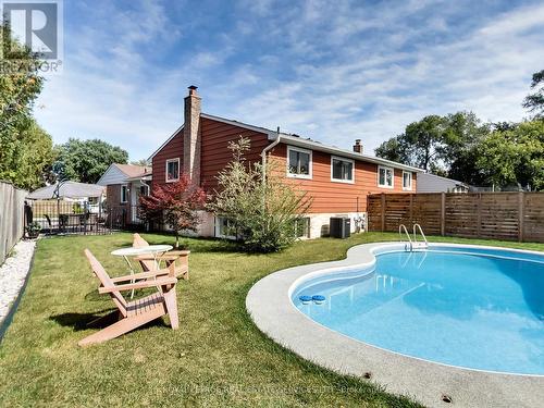 3275 Masthead Crescent, Mississauga, ON - Outdoor With In Ground Pool With Backyard