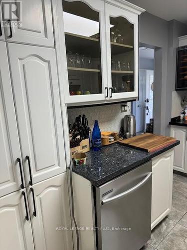 66 - 5610 Montevideo Road, Mississauga, ON - Indoor Photo Showing Kitchen