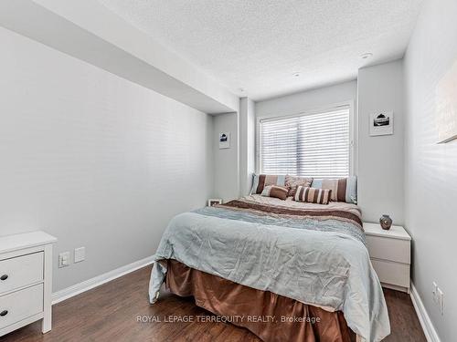 637-3 Everson Dr, Toronto, ON - Indoor Photo Showing Bedroom