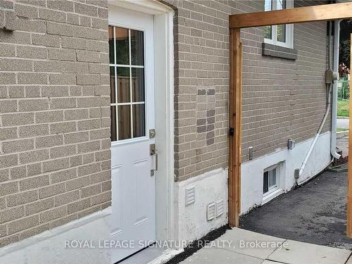 Lower-134 Willow Lane, Newmarket, ON - 