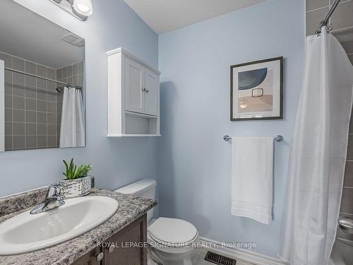 46 Hugill Way, Hamilton, ON - Indoor Photo Showing Bathroom