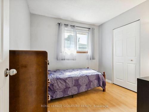 225B Cedarbrae Ave, Waterloo, ON - Indoor Photo Showing Bedroom