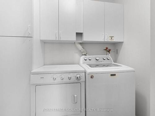 2210-1359 White Oaks Blvd, Oakville, ON - Indoor Photo Showing Laundry Room