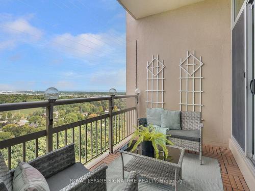 2210-1359 White Oaks Blvd, Oakville, ON - Outdoor With Balcony With Exterior