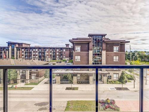 406-5001 Corporate Dr, Burlington, ON - Outdoor With View