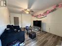 614 E Avenue N, Saskatoon, SK  - Indoor Photo Showing Living Room 