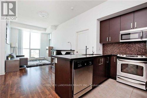 Ph108 - 17 Anndale Drive, Toronto, ON - Indoor Photo Showing Kitchen