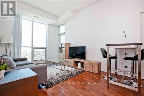 Ph108 - 17 Anndale Drive, Toronto, ON - Indoor Photo Showing Living Room