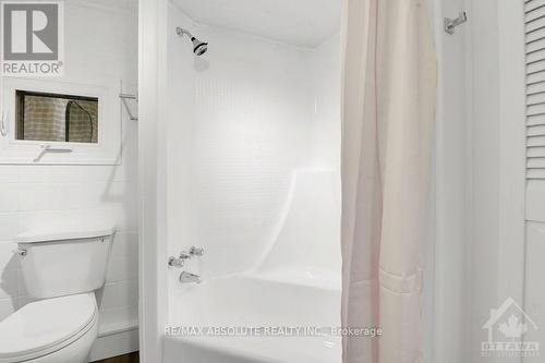 58 - 3535 St Joseph Boulevard, Ottawa, ON - Indoor Photo Showing Bathroom