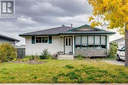 12112 Canfield Road SW  Calgary, AB T2W 1V2