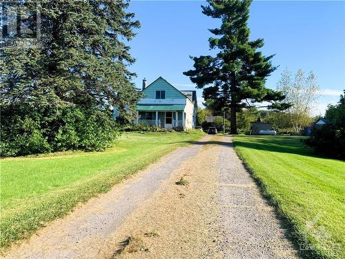 6181 6Th Concession Road, Brockville, ON - Outdoor