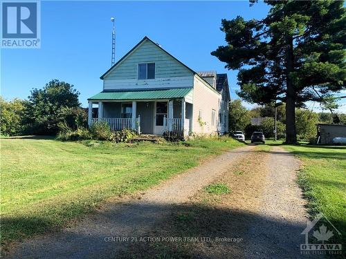 6181 6Th Concession Road, Augusta (809 - Augusta Twp), ON - Outdoor With Deck Patio Veranda