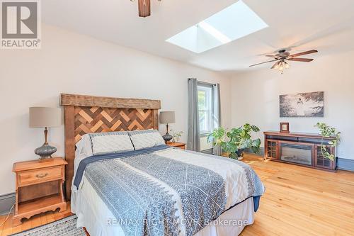 3477 Kirkfield Road, Kawartha Lakes, ON - Indoor Photo Showing Bedroom