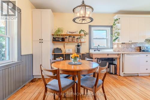 3477 Kirkfield Road, Kawartha Lakes, ON - Indoor Photo Showing Dining Room