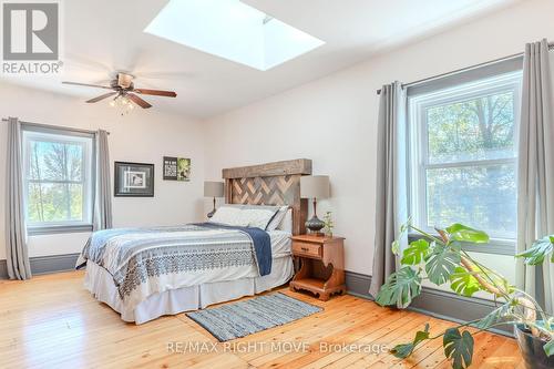 3477 Kirkfield Road, Kawartha Lakes, ON - Indoor Photo Showing Bedroom