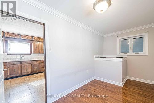 205 Ivon Avenue, Hamilton, ON - Indoor Photo Showing Other Room