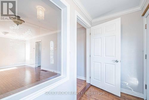 205 Ivon Avenue, Hamilton, ON - Indoor Photo Showing Other Room