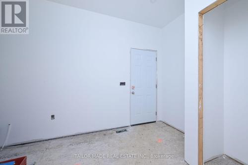 537266 Main Street, Melancthon, ON - Indoor Photo Showing Other Room