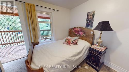 42 Shanley Street, Kitchener, ON - Indoor Photo Showing Bedroom