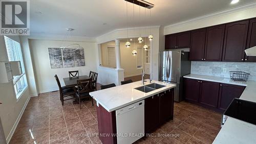 7 Busch Avenue, Markham, ON - Indoor Photo Showing Kitchen With Double Sink