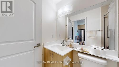 Lph09 - 55 De Boers Drive, Toronto, ON - Indoor Photo Showing Bathroom