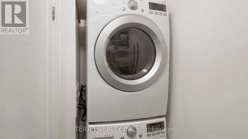 Lph09 - 55 De Boers Drive, Toronto, ON - Indoor Photo Showing Laundry Room