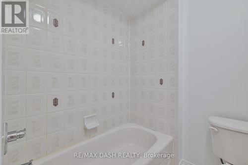 29 Beachpoint Boulevard, Brampton, ON - Indoor Photo Showing Bathroom