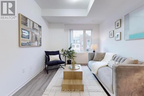 30 - 225 Birmingham Street, Toronto, ON - Indoor Photo Showing Living Room