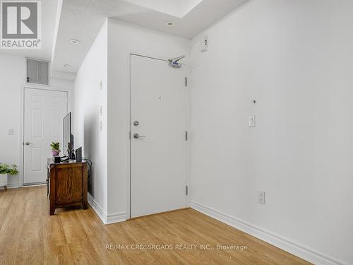 19 - 38 Gibson Avenue, Toronto, ON - Indoor Photo Showing Other Room