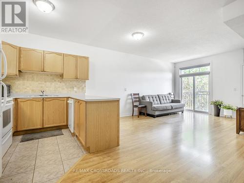 19 - 38 Gibson Avenue, Toronto, ON - Indoor Photo Showing Kitchen With Double Sink