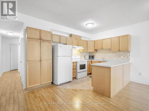 19 - 38 Gibson Avenue, Toronto, ON - Indoor Photo Showing Kitchen