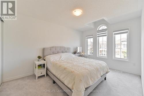 1237 Muskoka Heights, Milton, ON - Indoor Photo Showing Bedroom