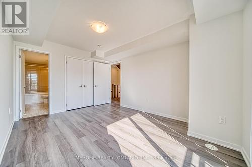 121 Honeycrisp Crest Way, Vaughan, ON - Indoor Photo Showing Other Room