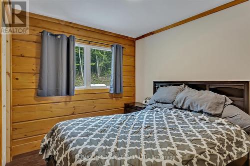 511 Brethour Road, Hastings Highlands, ON - Indoor Photo Showing Bedroom