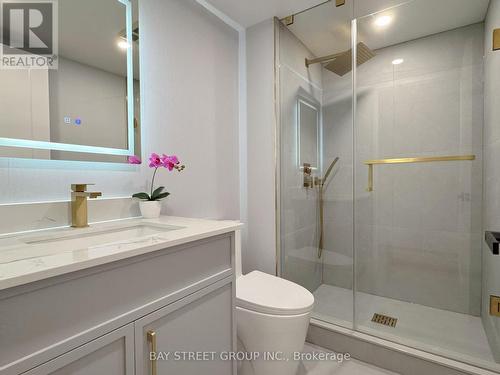 519 - 7905 Bayview Avenue, Markham, ON - Indoor Photo Showing Bathroom