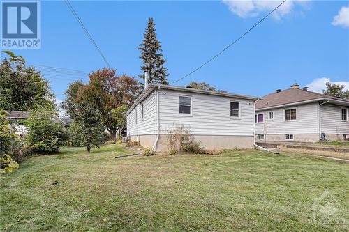 2nd photo of the back yard. - 526 Mutual Street, Ottawa, ON - Outdoor