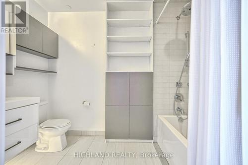 4202 - 403 Church Street, Toronto, ON - Indoor Photo Showing Bathroom