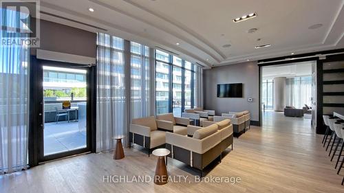 4202 - 403 Church Street, Toronto, ON - Indoor