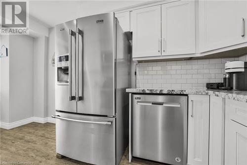 3460 South Millway Unit# 23, Mississauga, ON - Indoor Photo Showing Kitchen With Stainless Steel Kitchen