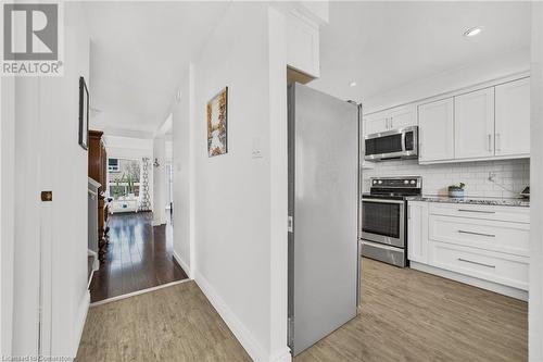 3460 South Millway Unit# 23, Mississauga, ON - Indoor Photo Showing Kitchen